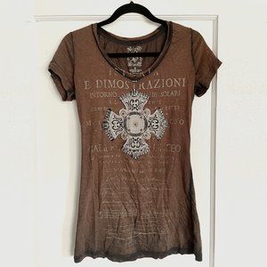 Modern/Vintage Looking T-shirt With Rhinestones